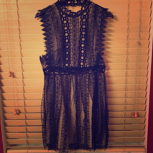 Black cocktail dress - Picture 1 of 5